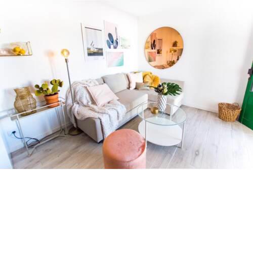 Caleta Contemporary Boho Apartment - Wifi, Private Balcony & Pool