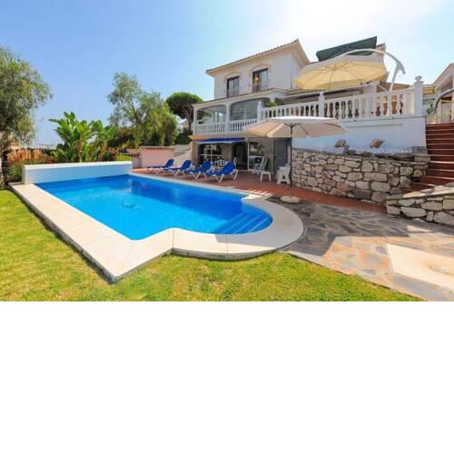 Calla de Mijas Villa Sleeps 10 with Pool Air Con and WiFi