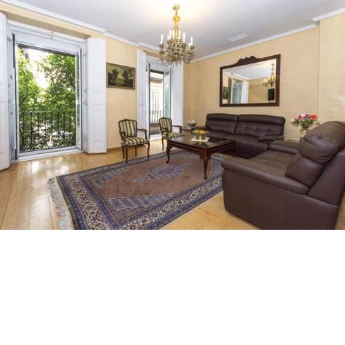 Calle Huertas Apartments