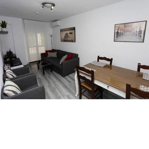 Calle San Basilio - Patios. Aparcamiento gratis