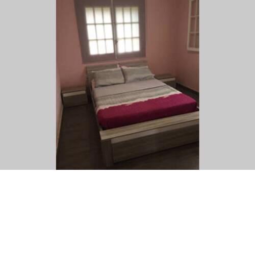 Calle Sueca, 295, 46119 Náquera, Habitación Rosa