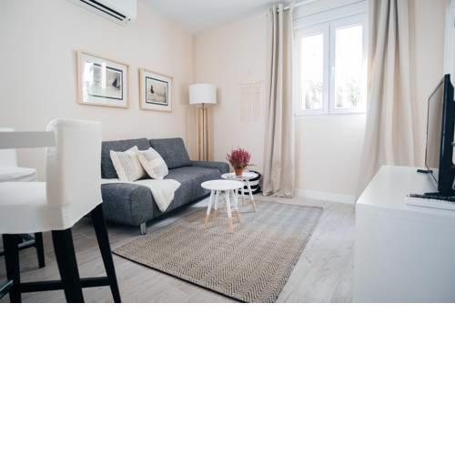 Calle Toledo Apartment II - 1BR 1BT