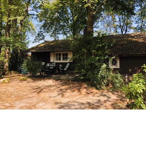 Calluna Hunting Lodge
