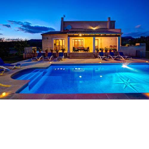Calonge Villa Sleeps 8 Pool Air Con WiFi