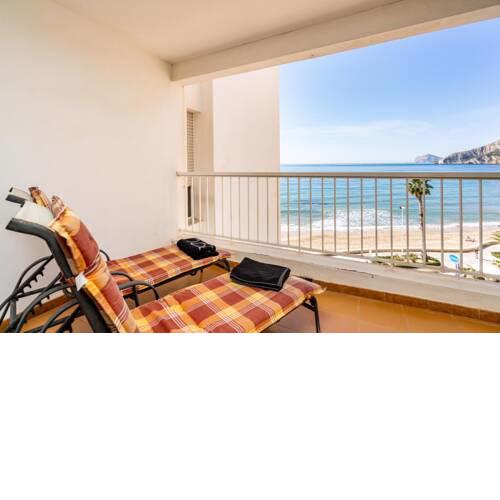 Calpe Apartment Sleeps 4 with Air Con and WiFi