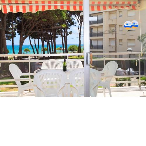 CAMBRILS 1a LINIA DE PLAYA