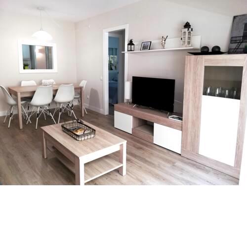 Cambrils Best Location - Pool & 50m from Beach!