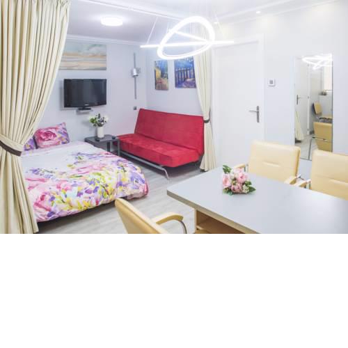 Camp Nou, Europa Fira - Modern comfortable apartment "Space"