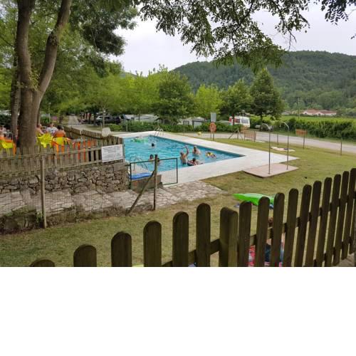 Càmping - Hotel rural La soleia d'Oix