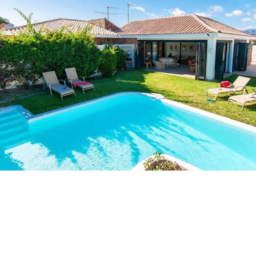 Campo International Villa Sleeps 4 Pool Air Con