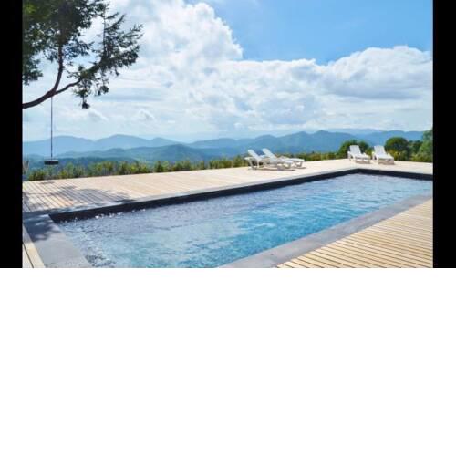 Camprodon Villa Sleeps 12 with Pool and Air Con