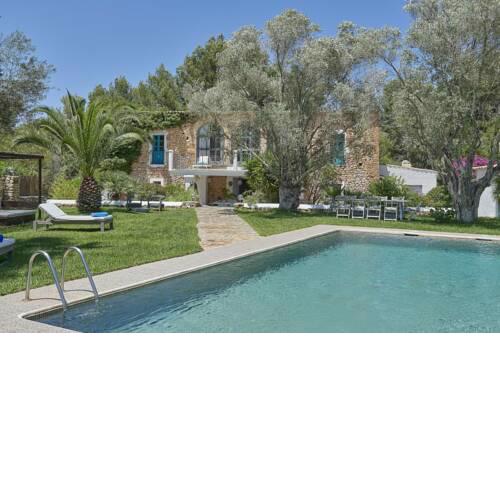 Can Furnet Villa Sleeps 12 with Pool and Air Con