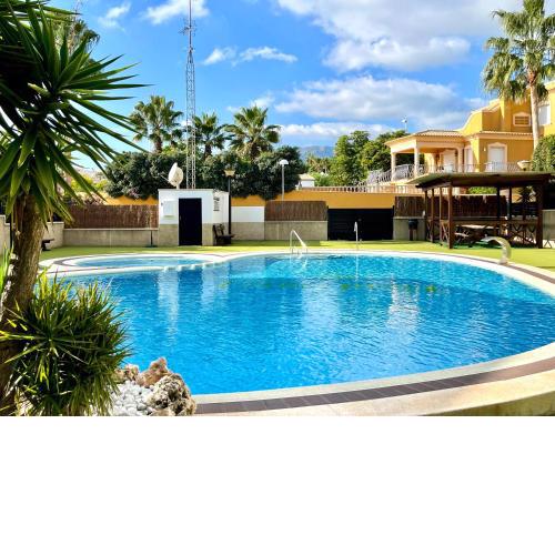 CANELA, Fantástico Bungalow con piscina