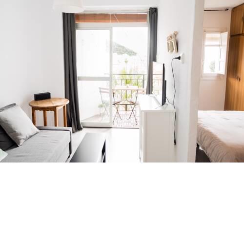 Cansino City Apartment