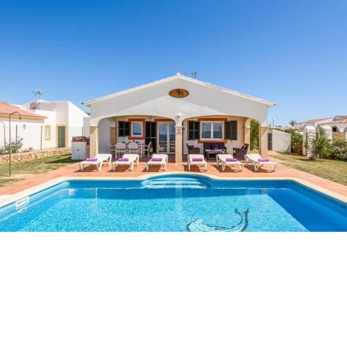 Cap d'Artrutx Villa Sleeps 6 with Pool Air Con and WiFi