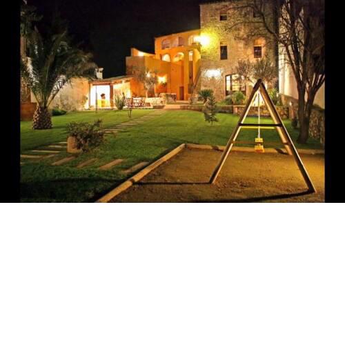 Capmany Apartment Sleeps 6 with Pool and Air Con