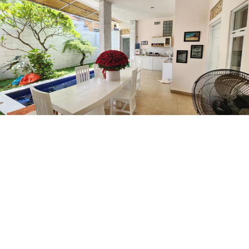Capricorn Villa
