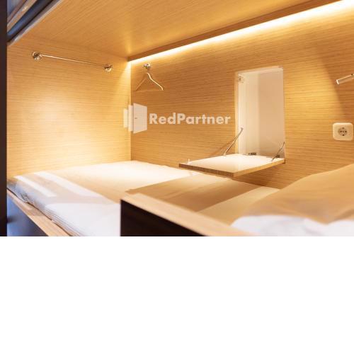 Capsule Inn Antasari RedPartner