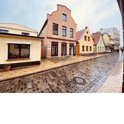Captain Hook: DZ Jolle, in Leuchtturmnaehe