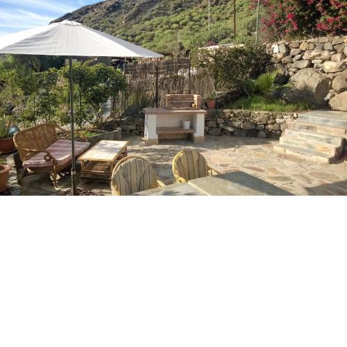 Captivating 2-Bed Apartment in Mogan Gran Canaria