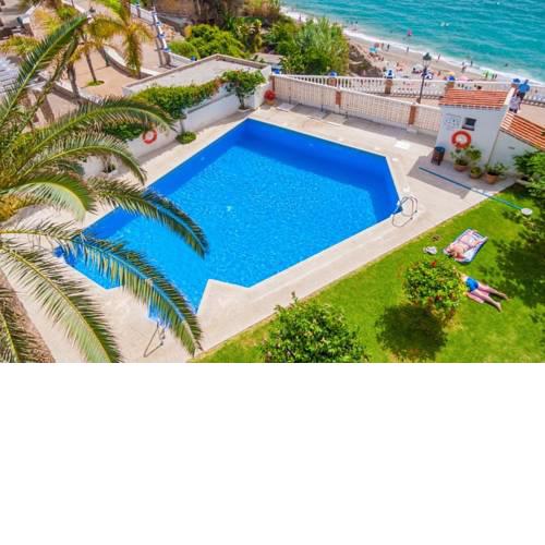 Carabeo Rocamar Nerja Canovas