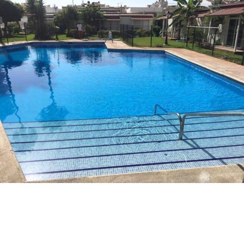 Carihuela playa piscina y sol 3