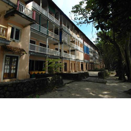 Carita Beachside Condo
