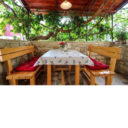 Carla Guest House