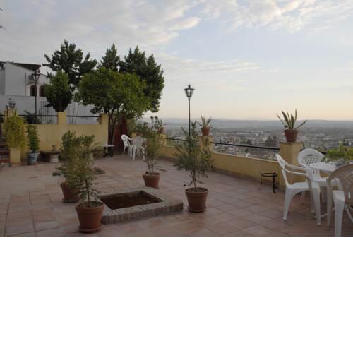 Carmen en el Albaicín con Jardin y Vistas