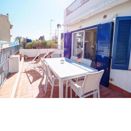 Carreta Sea Views by Hello Homes Sitges