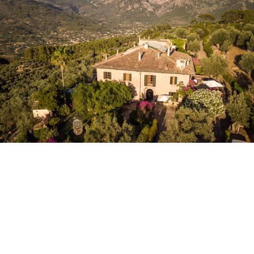 Ca's Xorc - Luxury Retreat & Restaurant