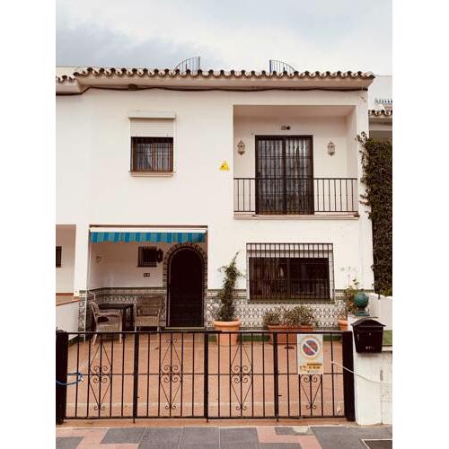 Casa adosada con zona de barbacoa