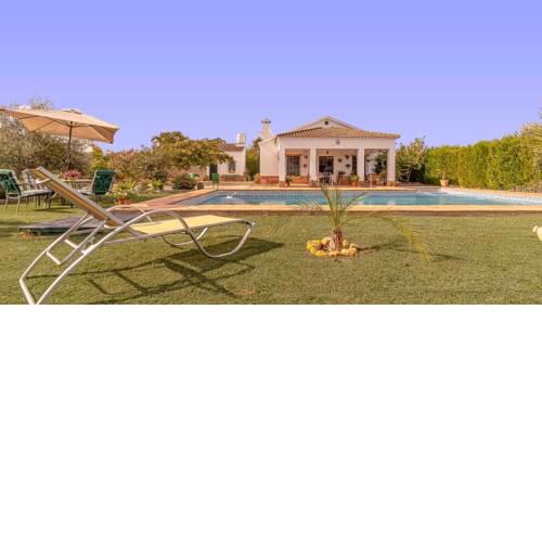 Casa Amapola agradable casa de vacaciones en la Campiña de Sevilla