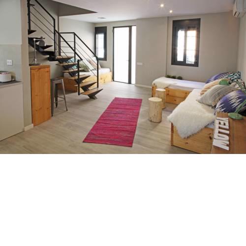 Casa Amarilla