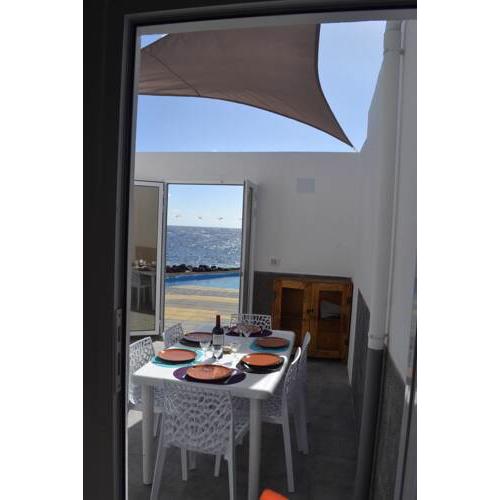 Casa Amarilla