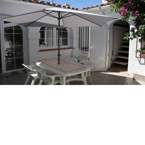 Casa Astrid 3000