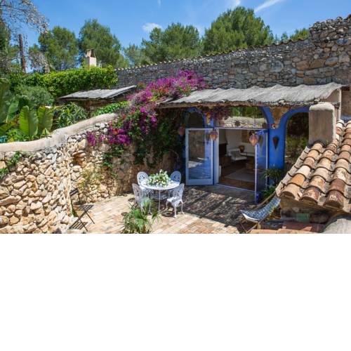 Casa Azul at Masia Nur Sitges