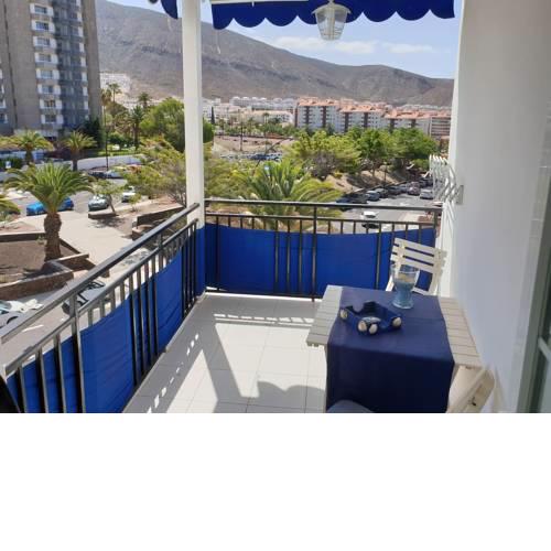 Casa Azul only 200 meters to the beach, free wifi, balcony