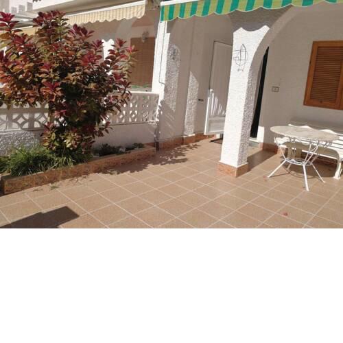 CASA BAJA CERCA DE LA PLAYA