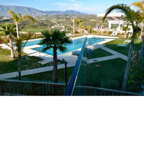 Casa Banderas La Cala de Mijas, Nice views 3 Bedroom Luxurious holiday Sauna, gym, padel and hot tub