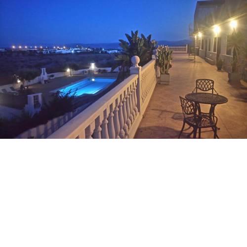 Casa Barranca Holiday Apartments