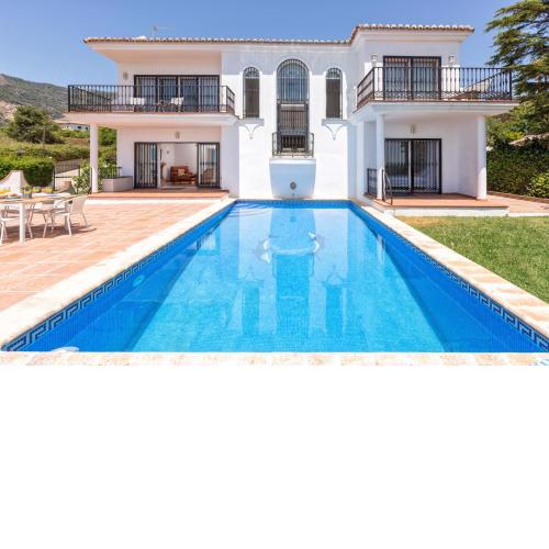 Casa Blanca - Family home with private pool in Mijas