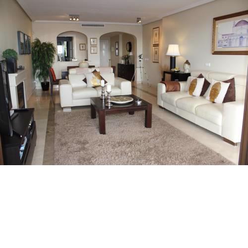 Casa Brenda Large 3 Bed Apartment Las Jacarandas