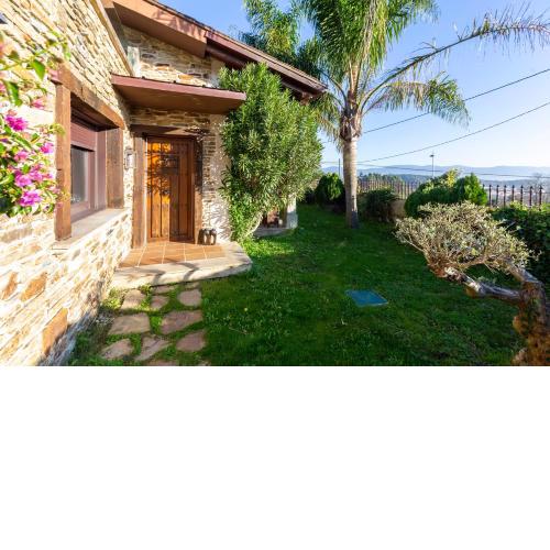 Casa Comaro