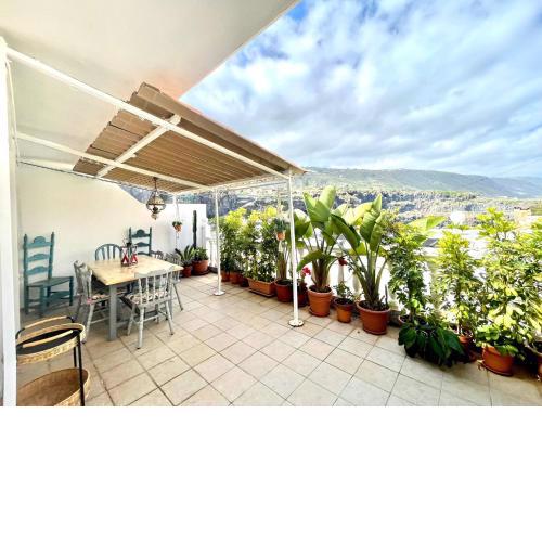 Casa con BBQ, FreeWifi ultrarrápido, Terraza y vista espectacular