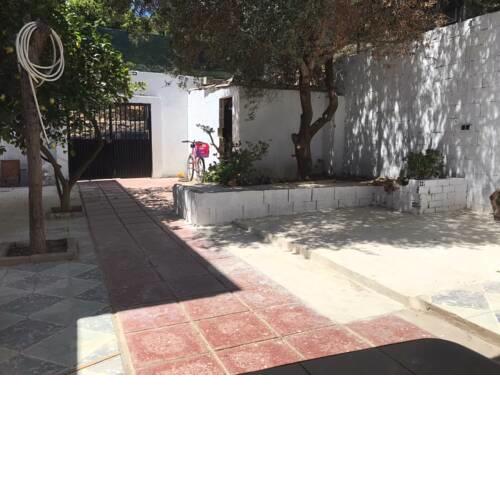 CASA CON ENCANTO EN ZONA TRANQUILA