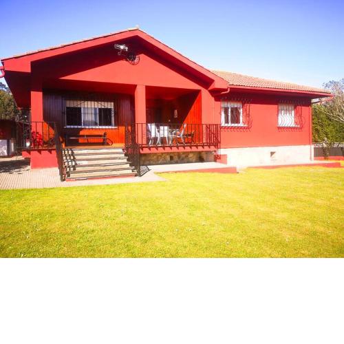 Casa con jardin al lado playa de Salinas. LA CASA DE LALO