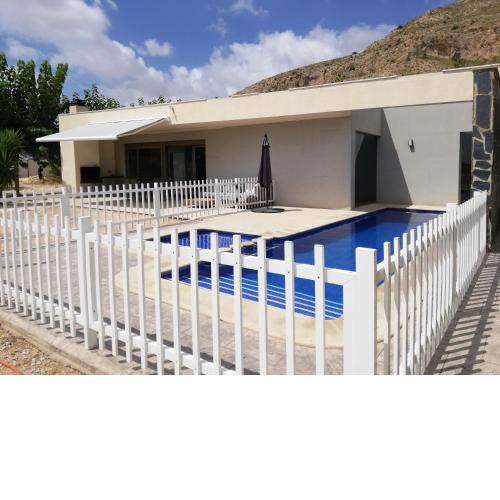 casa con vistas en Agost