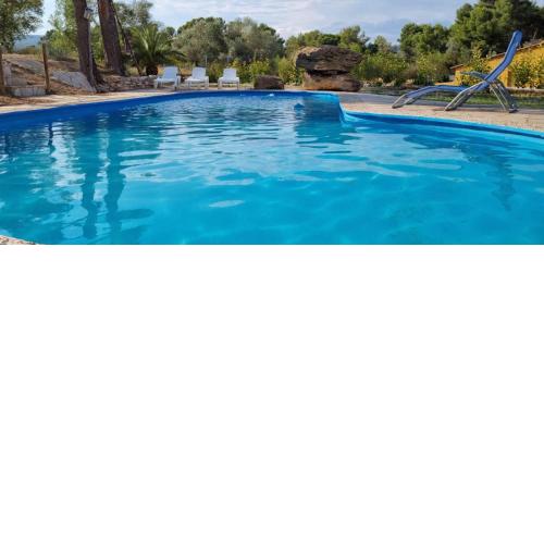 Casa con vistas, piscina y animales de granja