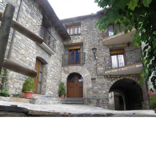 Casa Cosculluela